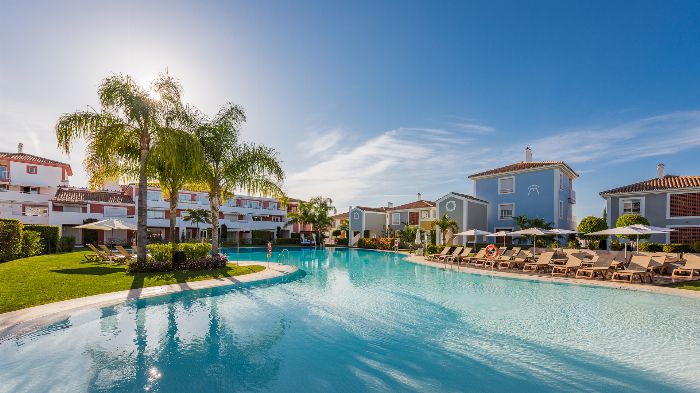 CORTIJO DEL MAR APARTMENTS, El Paraíso, Málaga